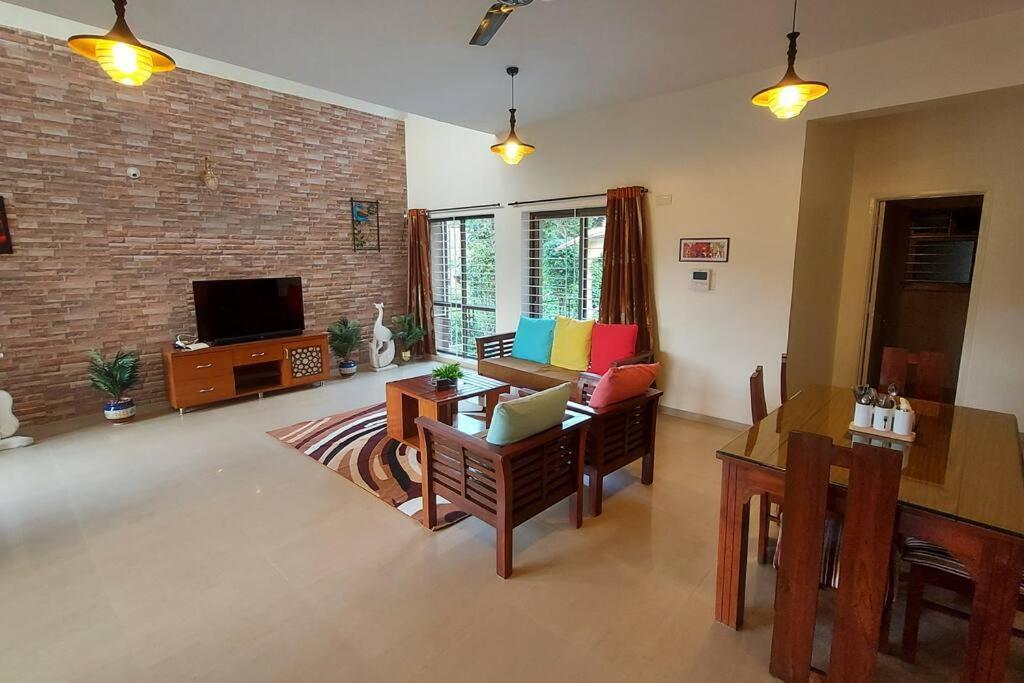 Soul Tree Deluxe Villa 106 Lavasa Extérieur photo